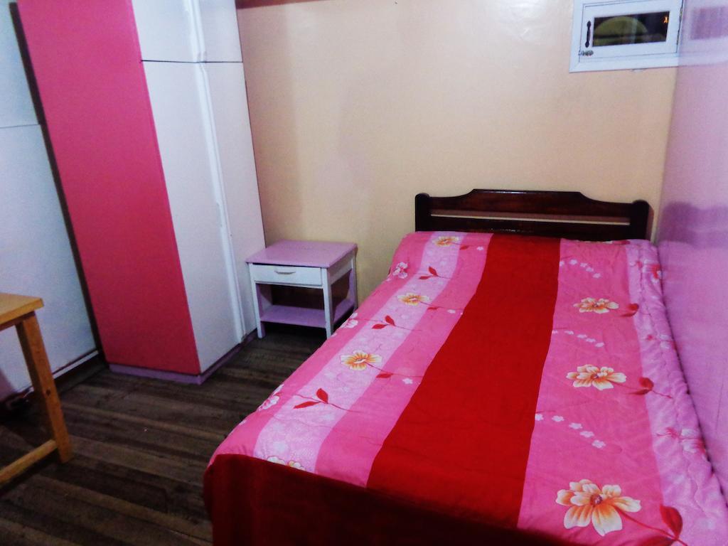 Hostal Yumbo Imperial Quito Rom bilde