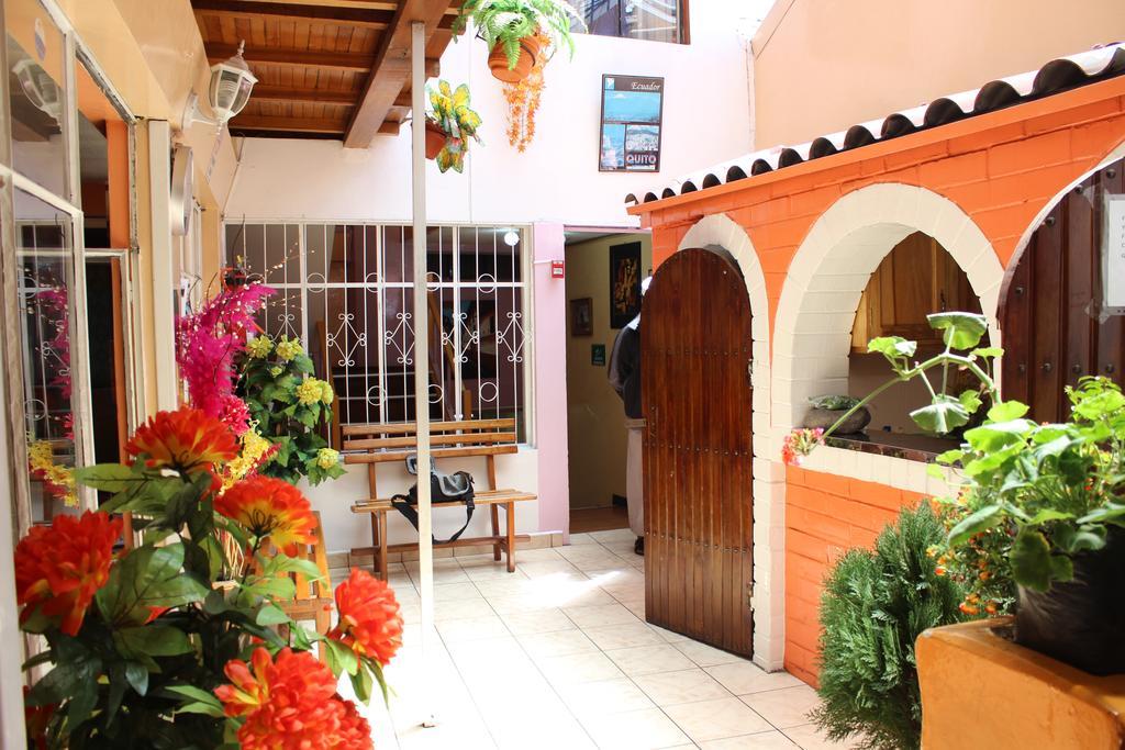 Hostal Yumbo Imperial Quito Eksteriør bilde