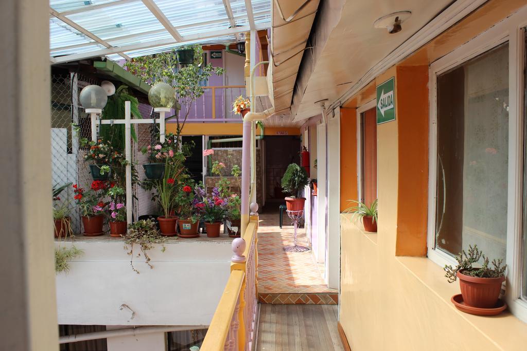 Hostal Yumbo Imperial Quito Eksteriør bilde